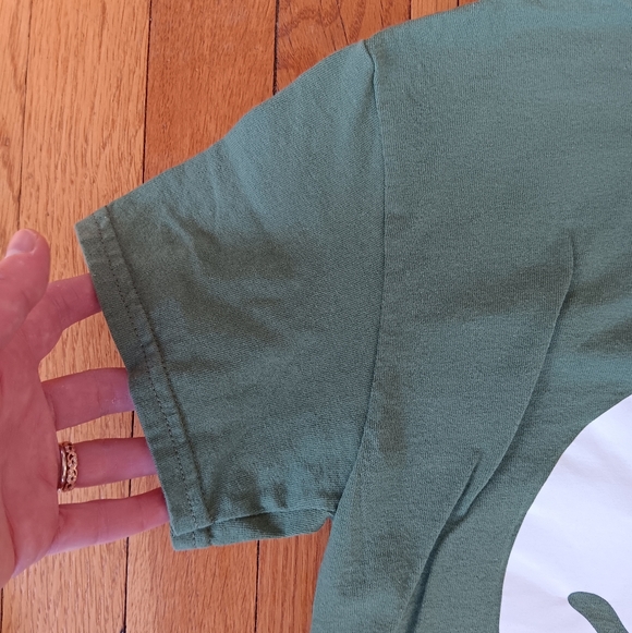 Gildan Green Short Sleeve Tee with Hand Design - Picture 6 of 9